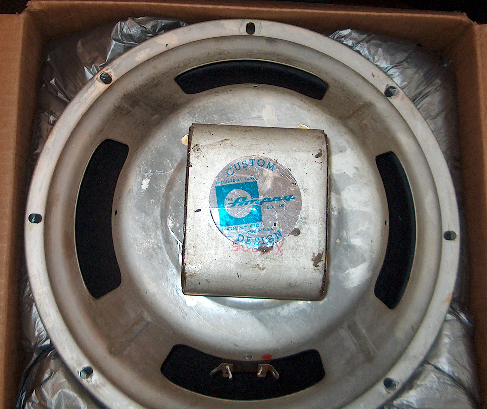 12`, 8 Ohm CTS alnico speaker